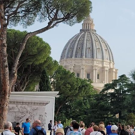 Casa Di Lella, A Due Passi Dal Vaticano Рим Екстер'єр фото